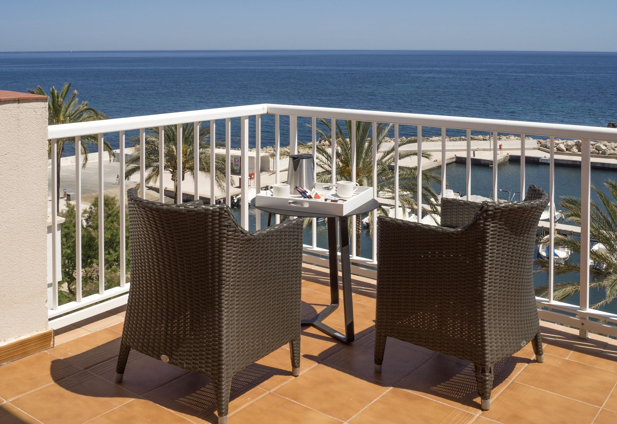 Hotel Catalonia Del Mar - Adults Only Cala Bona  Exterior foto
