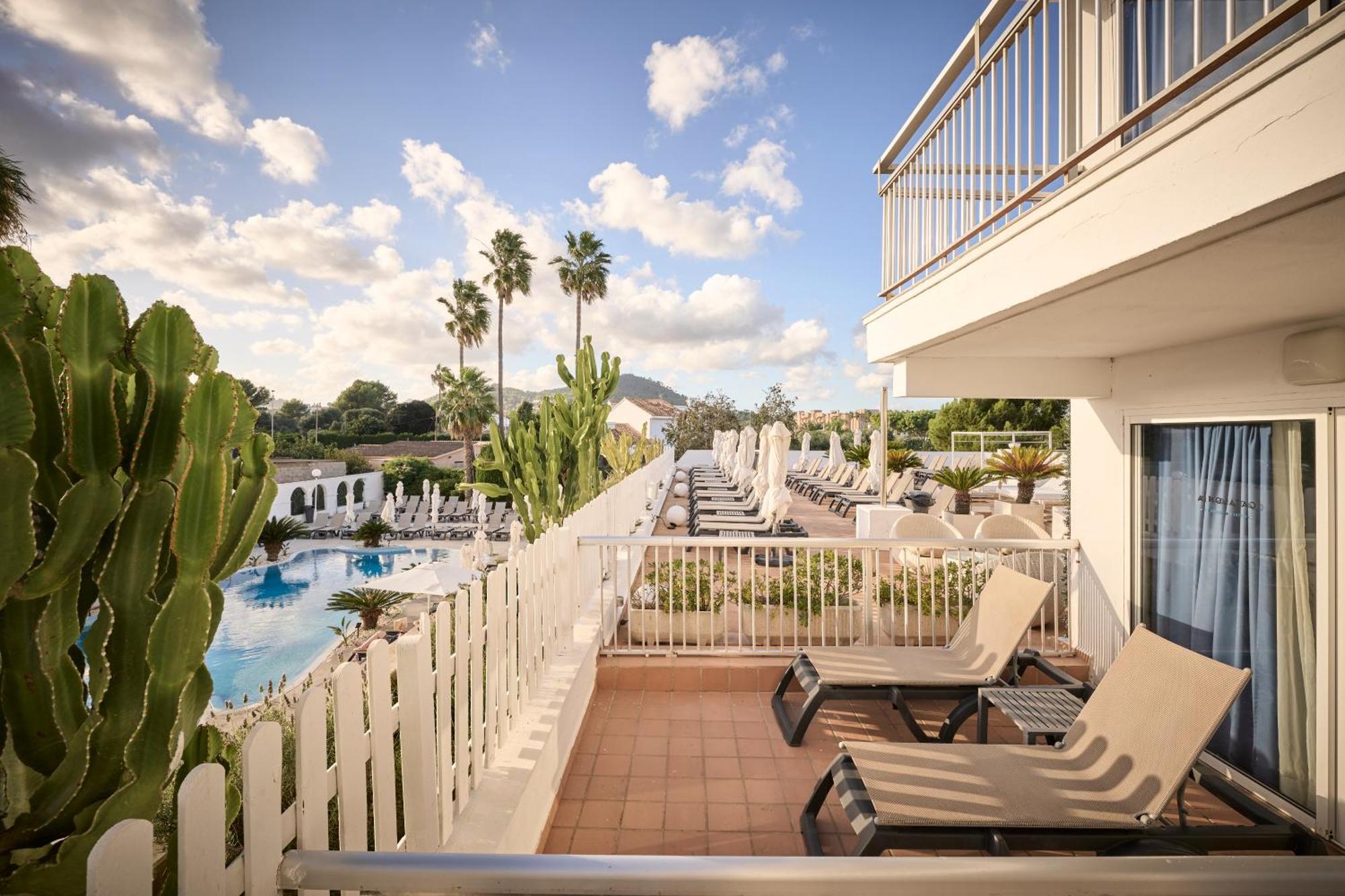 Hotel Catalonia Del Mar - Adults Only Cala Bona  Exterior foto
