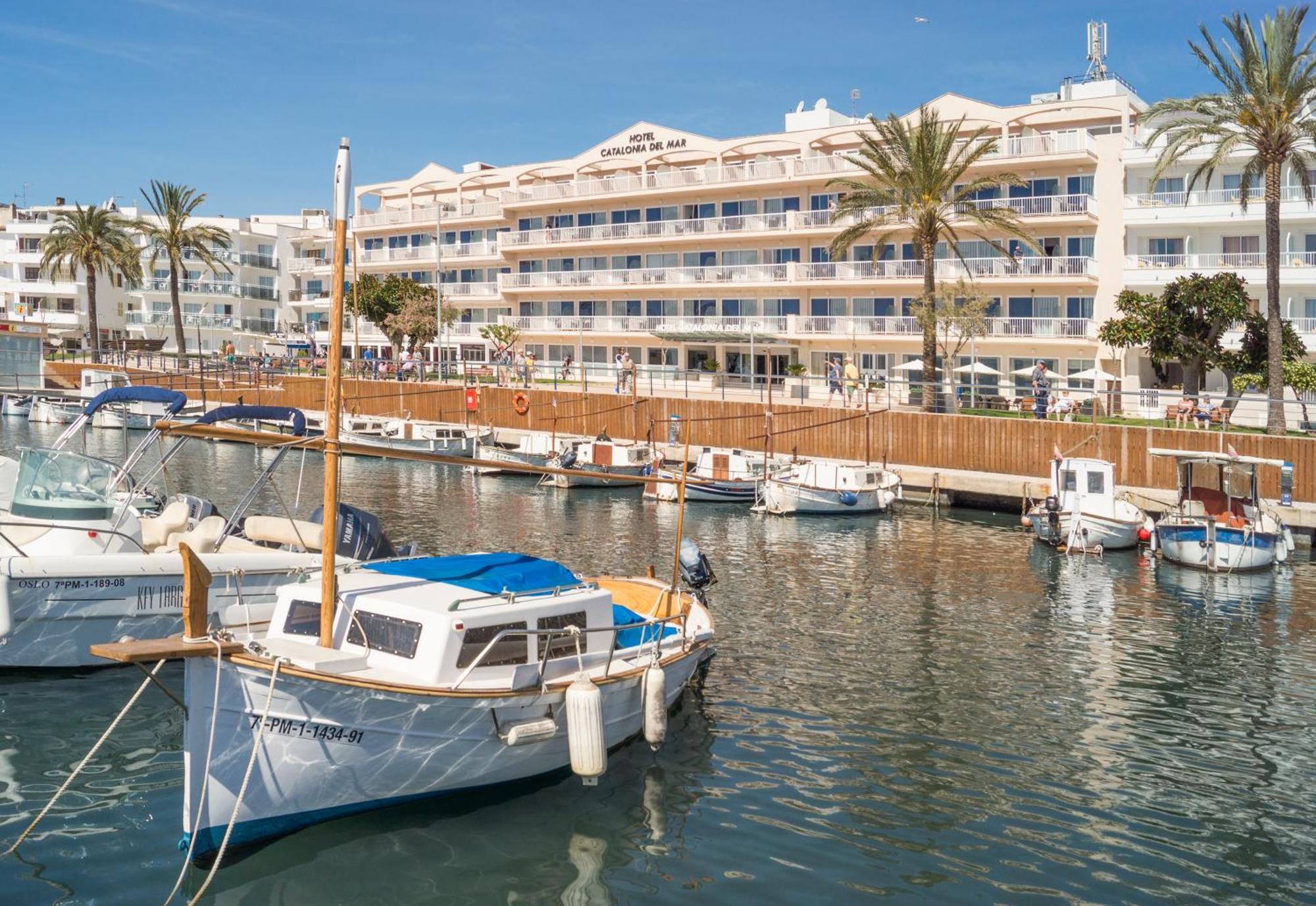 Hotel Catalonia Del Mar - Adults Only Cala Bona  Exterior foto